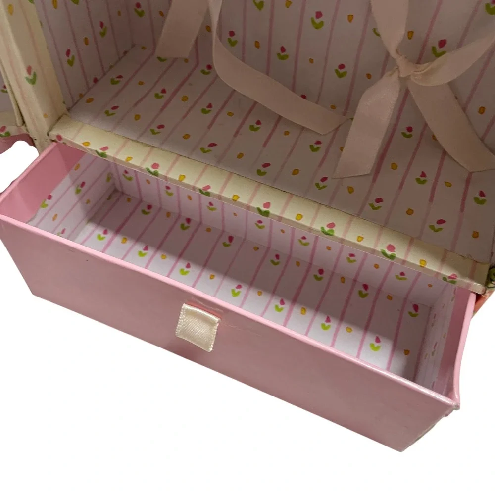 N/A madeline playhouse